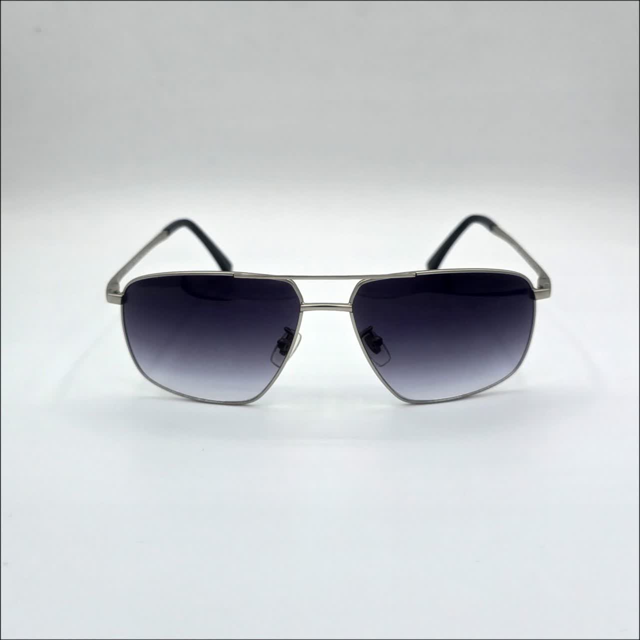 photo_2025-10-23_17-56-48 عینک آفتابی هوگو بوس Hugo Boss اورجینال - Image 1