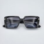 عینک آفتابی زنانه کلاسیک اورجینال Tom Ford - Image 2