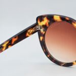 عینک آفتابی زنانه گوچی (Gucci) مدل گربه‌ای طرح هاوانا - Image 4